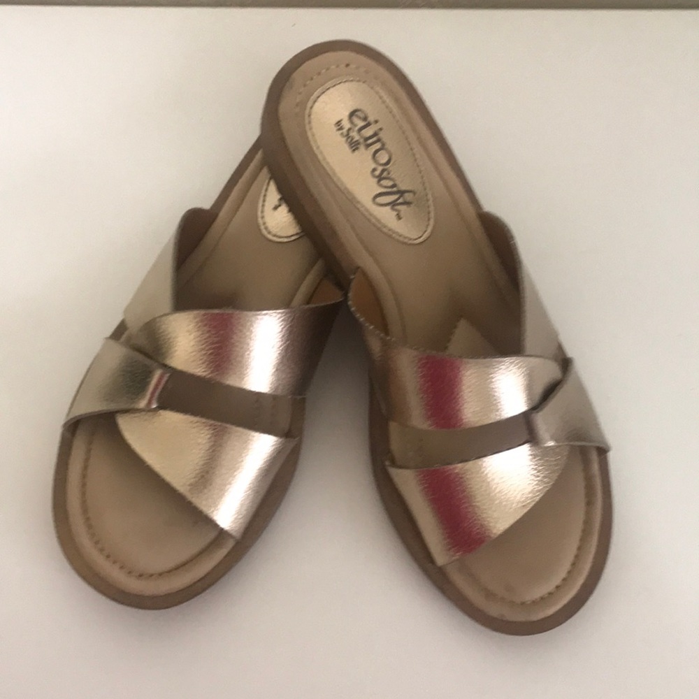 EÜRO SOFT By Soft Slip On Sandals Size 6
